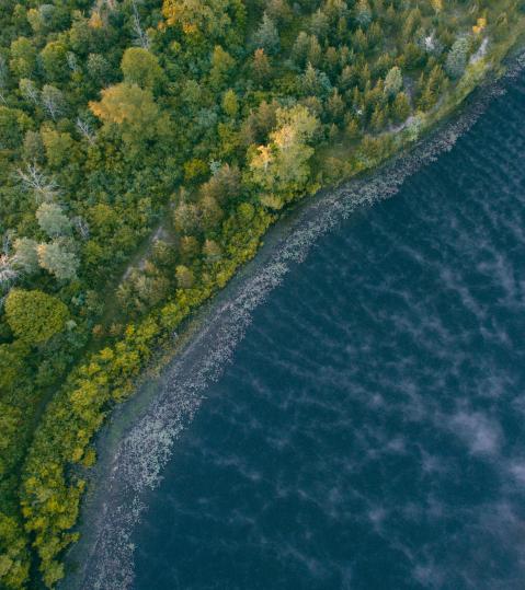 aaron-burden-khvfjhhla78-unsplash aaron-burden-khvfjhhla78-unsplash