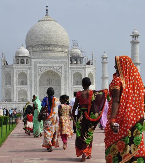 India taj-mahal-3654227_1920.jpg